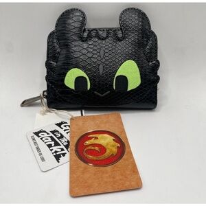 Loungefly Universal How to Train Your Dragon Toothless Zip Around Wallet